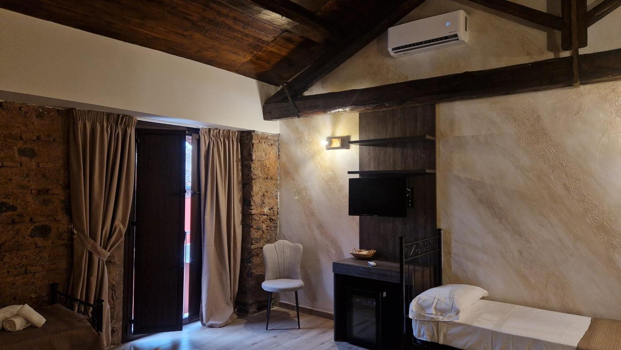 La Ciminiera Rooms Catânia Exterior foto